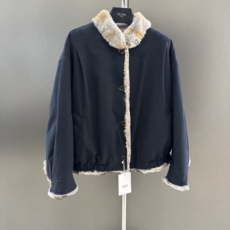Ce1i*e outwears